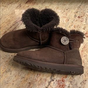 UGG classic short boots